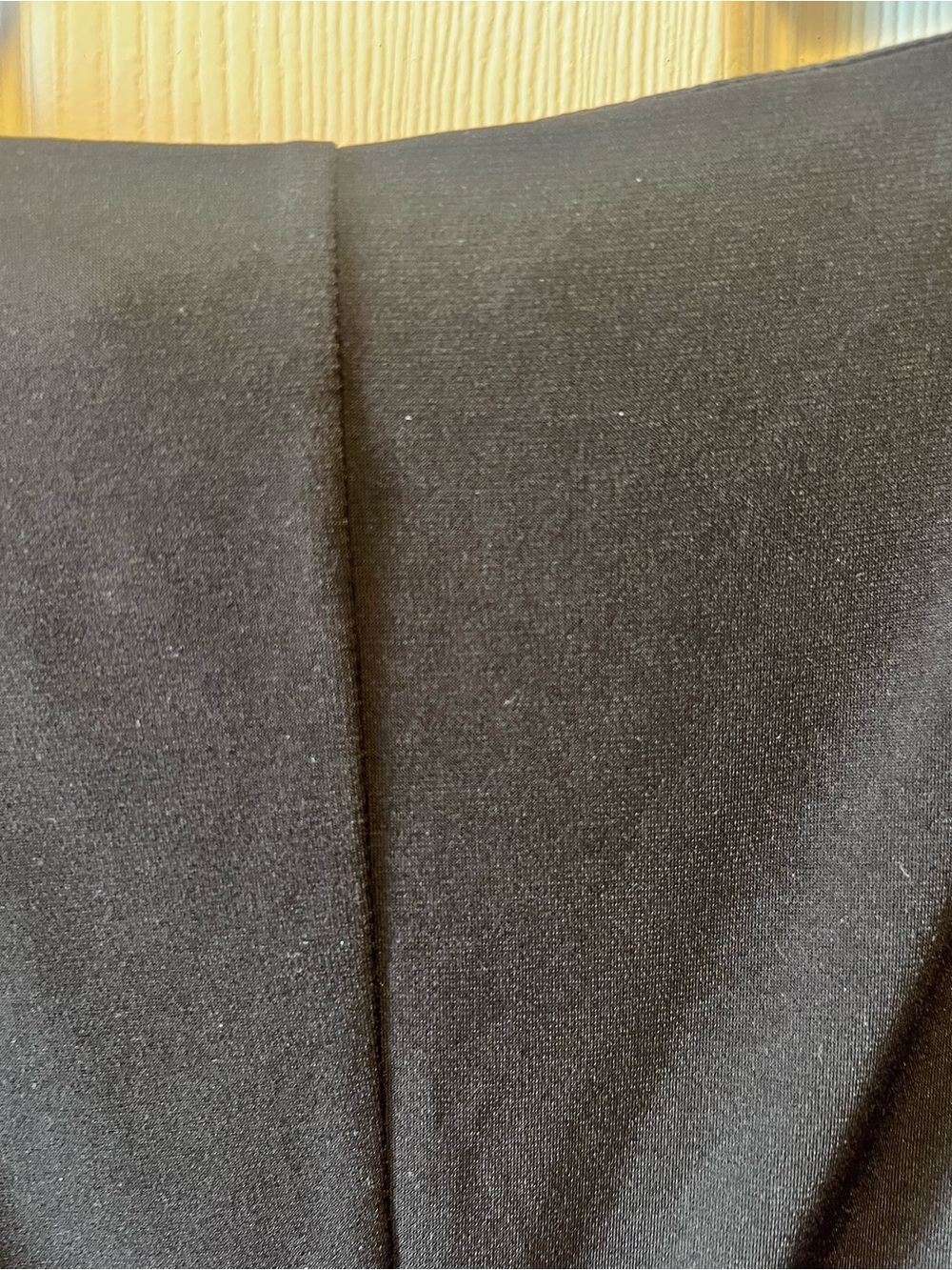 Jessica Howard Black Ruffle Cocktail Dress Size 14 Elegant Flutter Sleeve Sheath - Picture 9 of 10